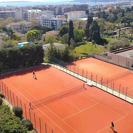 Le Petit Eden Piscine, Tennis, Ping Pong * Antibes